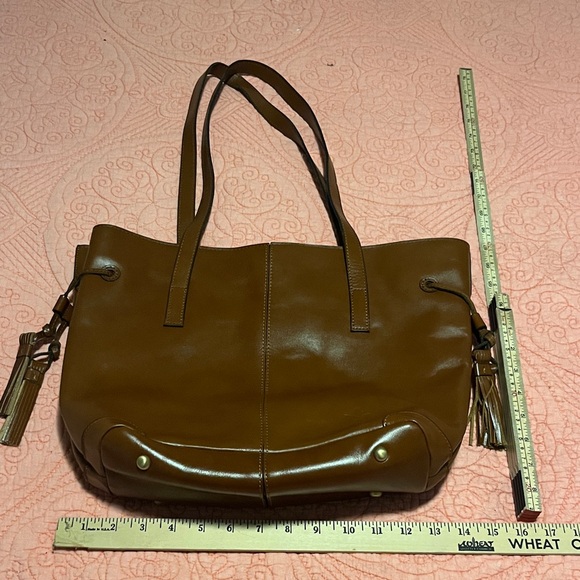 Patricia Nash Handbags - Patricia Nash Tan Leather Tote Bag purse